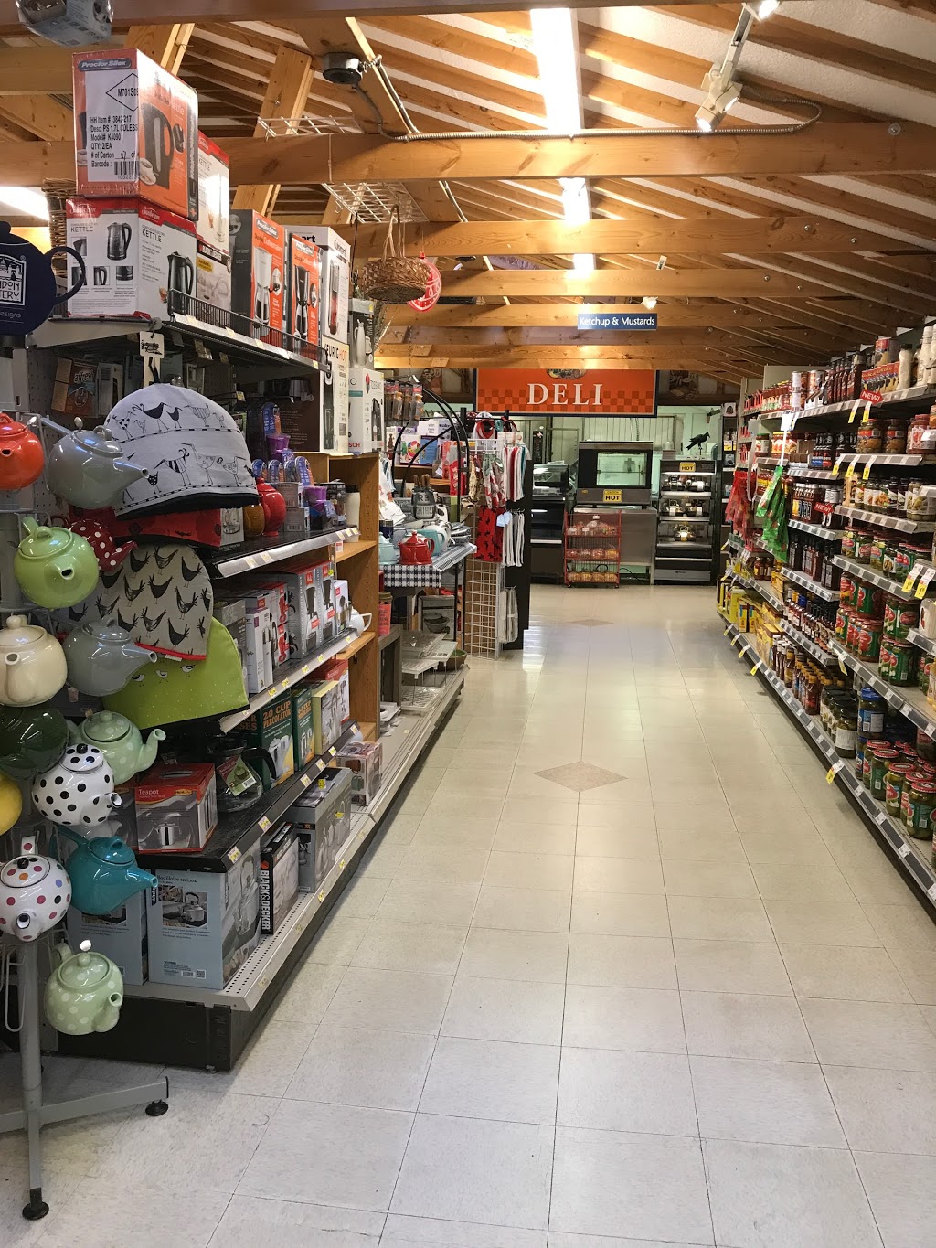 Robinsons General Store | 1061 Main St, Dorset, ON P0A 1E0, Canada | Phone: (705) 766-2415