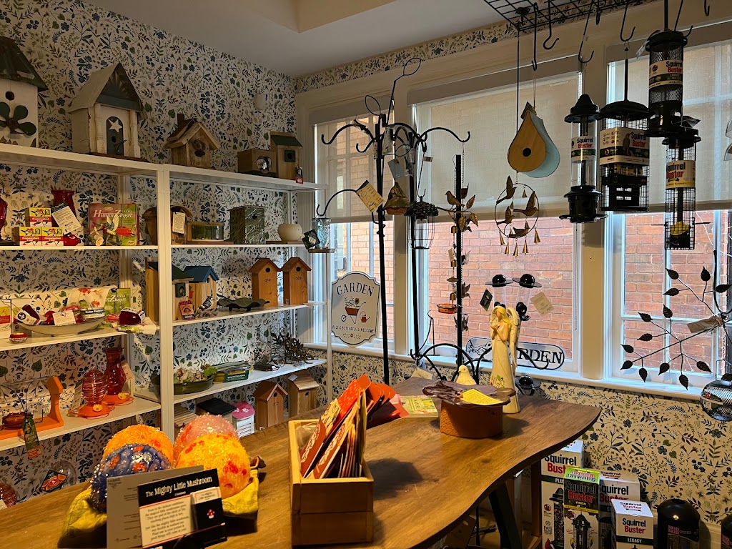 Featherfields Wortley Village | 173 Wortley Rd, London, ON N6C 3P6, Canada | Phone: (519) 672-8958
