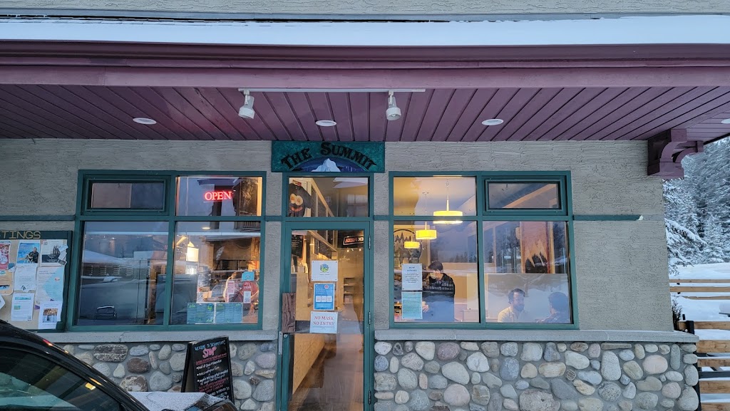 The Summit Cafe | 102-1001 Cougar Creek Dr, Canmore, AB T1W 1E1, Canada | Phone: (403) 609-2120