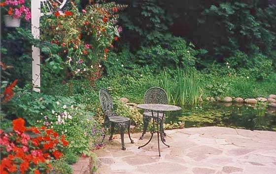 Green Gables Creekside Suite | 2242 Park Crescent, Coquitlam, BC V3J 6T2, Canada