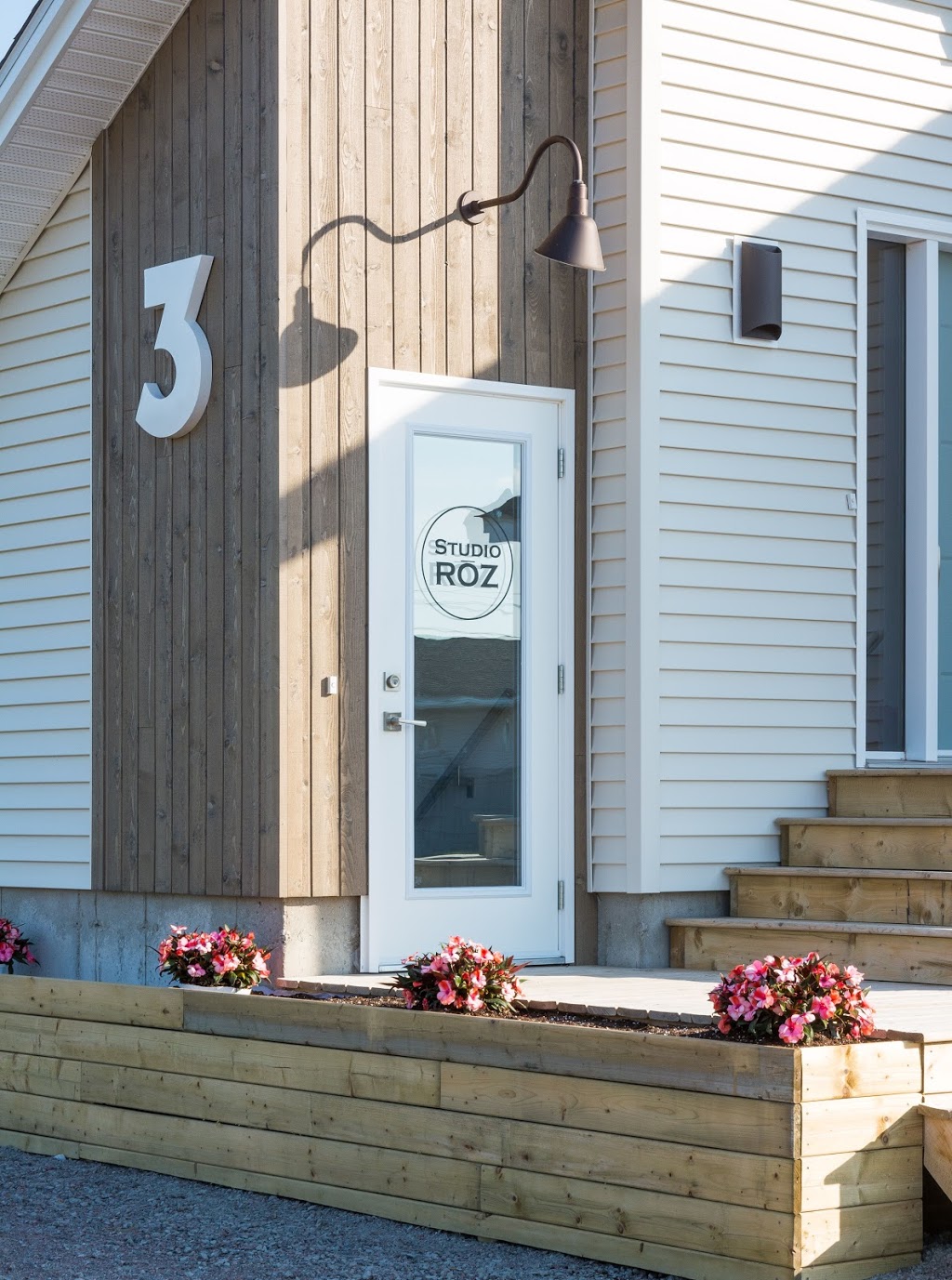Studio RōZ | 3 Mathieu St, Pointe-du-Chêne, NB E4P 4P7, Canada | Phone: (506) 533-4770