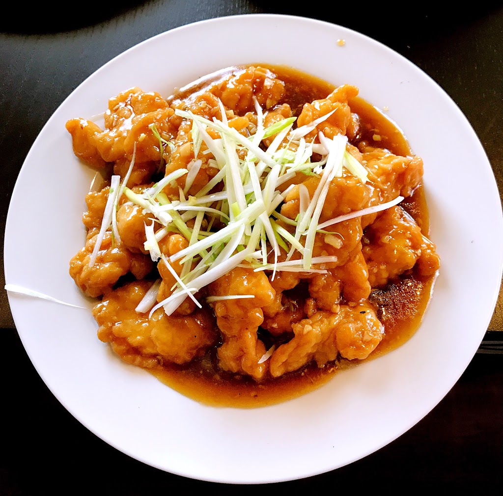Royal Wok Restaurant | 141 Trans-Canada Hwy, Salmon Arm, BC V1E 4H7, Canada | Phone: (778) 489-1688