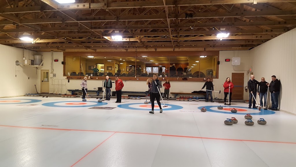 Shelburne Curling Club | 110 OFlynn St, Shelburne, ON L9V 2W9, Canada | Phone: (519) 925-2011