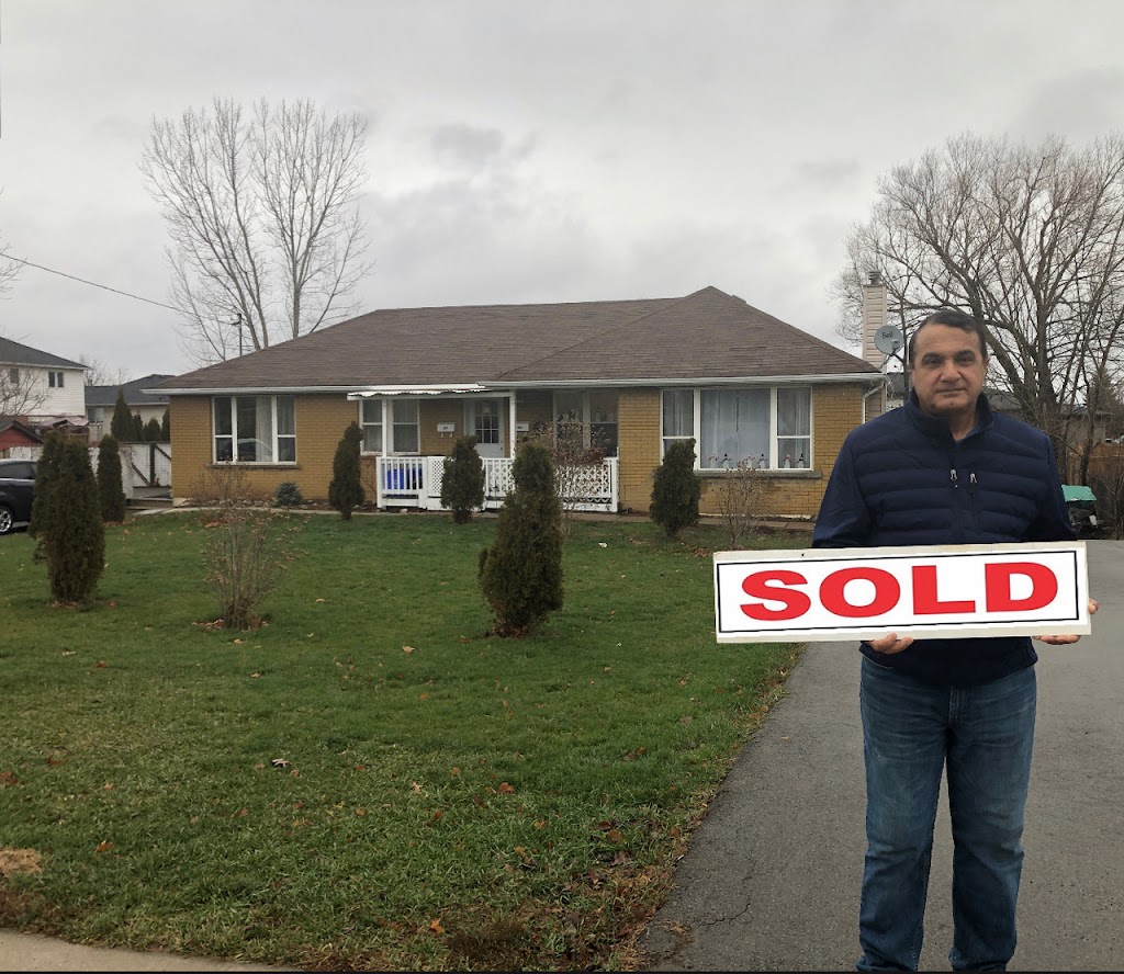 BOUWEST REAL ESTATE COMMISSION | 35 Dodman Cres, Ancaster, ON L9G 3K9, Canada | Phone: (905) 920-9543