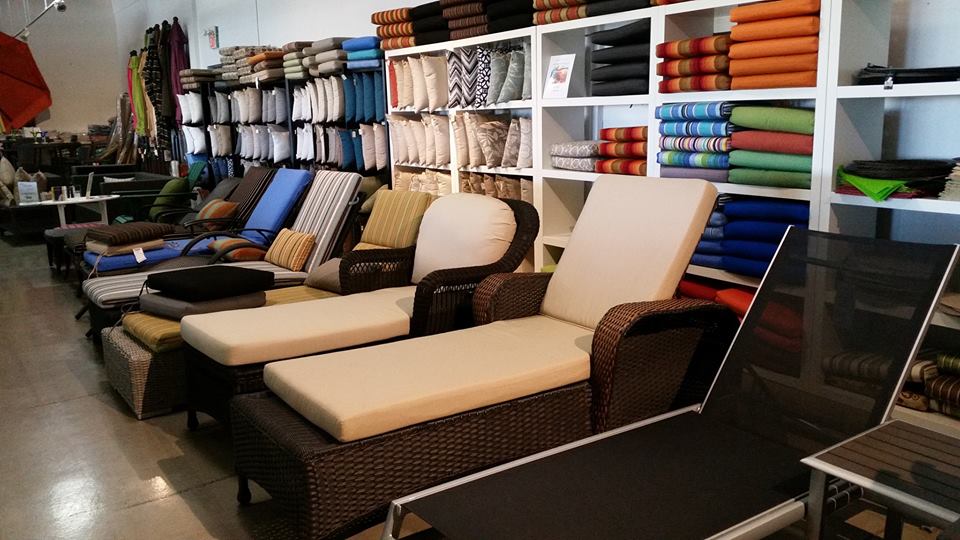InsideOut Patio Furniture Burlington | 1515 N Service Rd, Burlington, ON L7P 0A2, Canada | Phone: (905) 681-7173