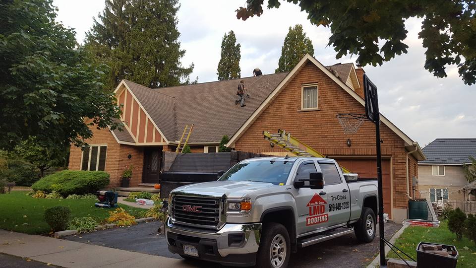 Living My Dream Roofing | 77 Barwood Crescent, Kitchener, ON N2E 1T9, Canada | Phone: (519) 749-1986