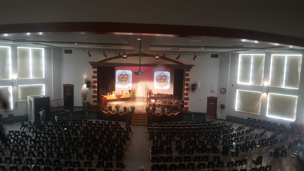 Carleton Place High School | 215 Lake Ave W, Carleton Place, ON K7C 1M3, Canada | Phone: (613) 257-2720