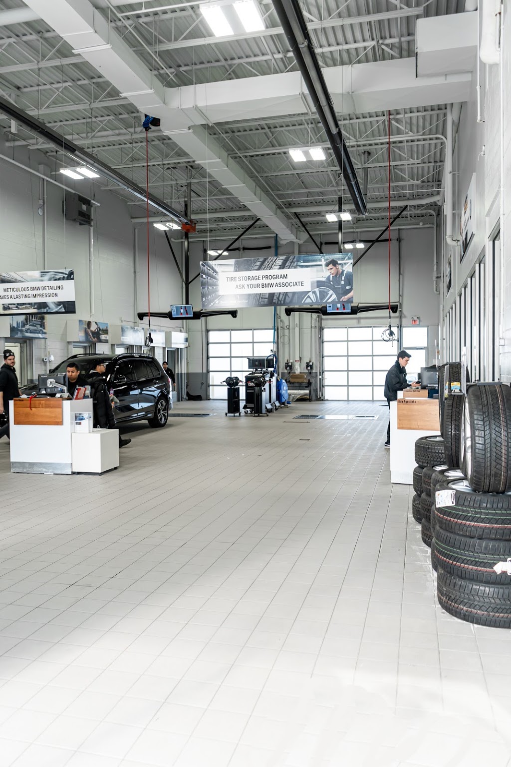 Budds BMW Hamilton | 1471 Upper James St, Hamilton, ON L9B 1K2, Canada | Phone: (905) 387-7507