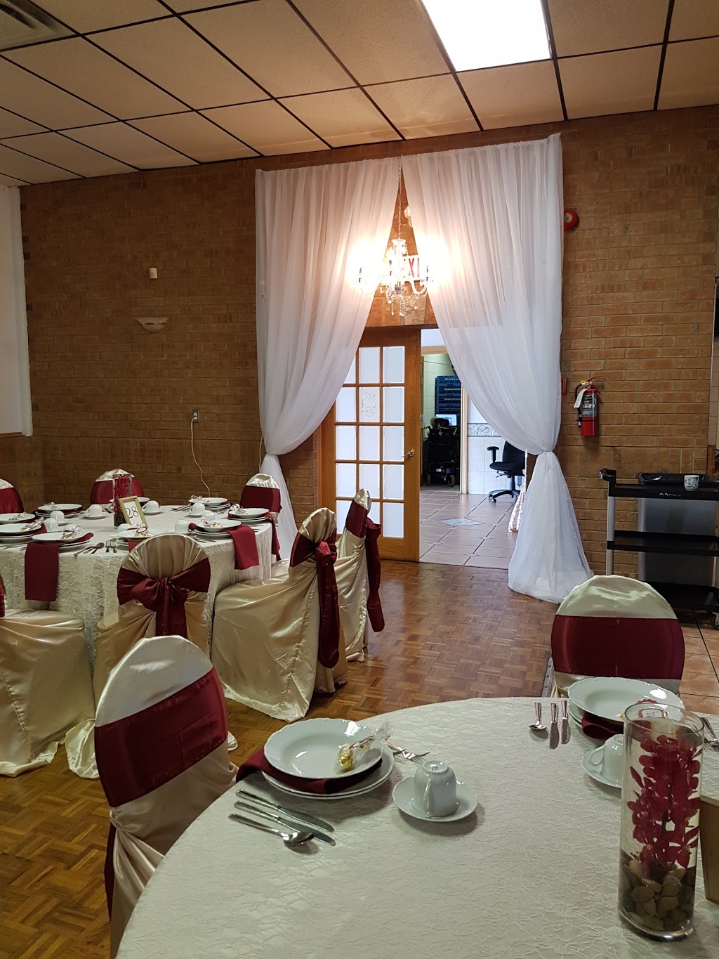Kitchener Portuguese Club Inc. (KPCI) | 1548 Fischer-Hallman Rd, Kitchener, ON N2R 1P7, Canada | Phone: (519) 579-6960