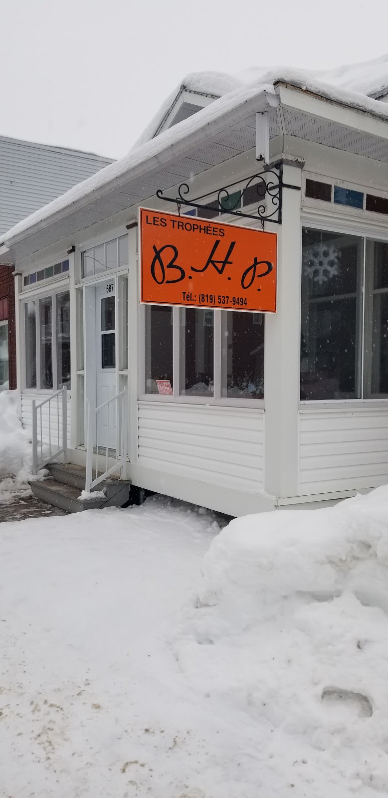 BHP Trophees | 587 109e Rue, Shawinigan-Sud, QC G9P 2M6, Canada | Phone: (819) 537-9494