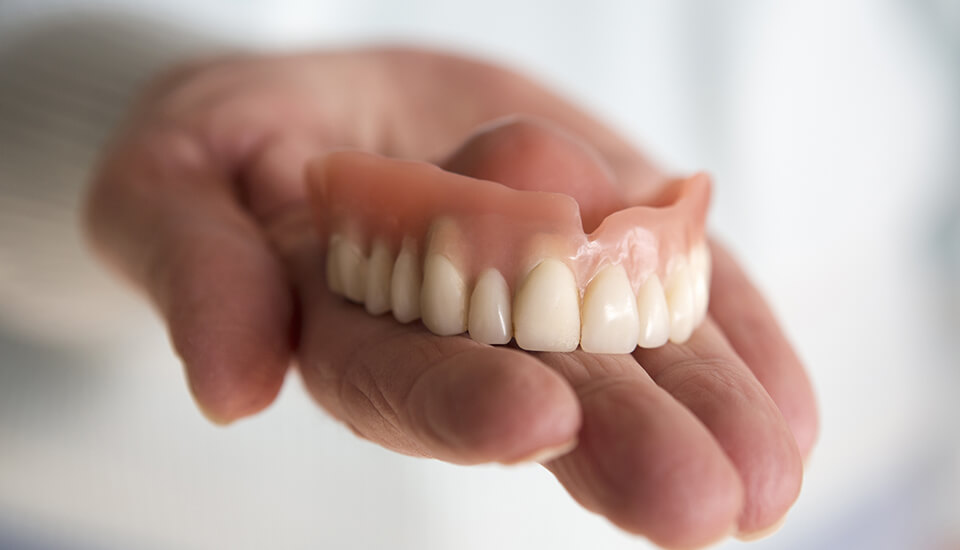 Emergency Dental Office | 7241 Bathurst St Unit 13, Thornhill, ON L4J 3W1, Canada | Phone: (905) 764-5399