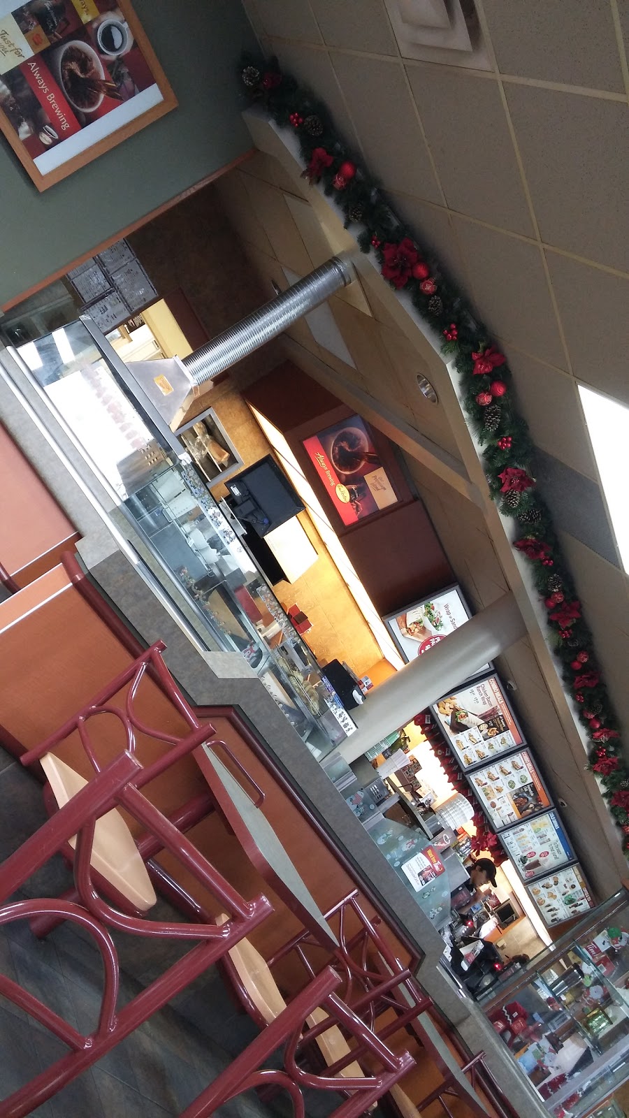 Tim Hortons | 675 Mohawk Rd E, Hamilton, ON L8V 2K6, Canada | Phone: (905) 389-3474