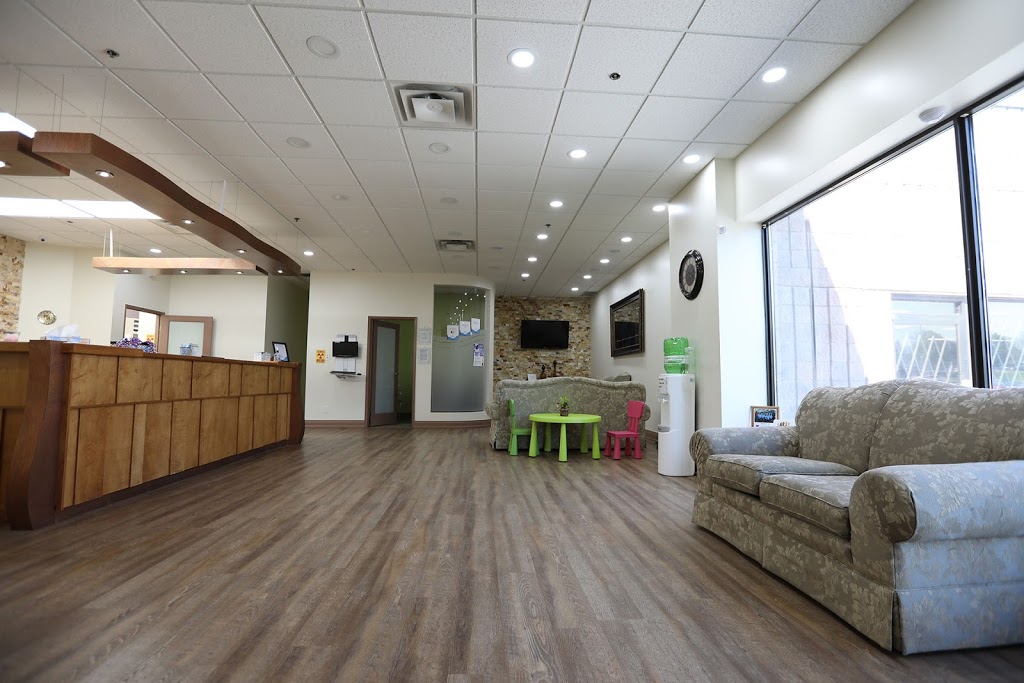 Monarch Dentistry | 603 Colborne St, Brantford, ON N3S 7S8, Canada | Phone: (519) 304-6550