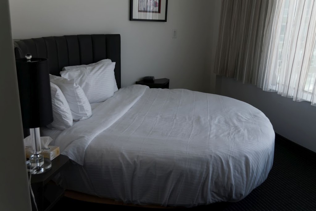 The Tower Hotel | 6732 Fallsview Blvd, Niagara Falls, ON L2G 3W6, Canada | Phone: (866) 325-5784