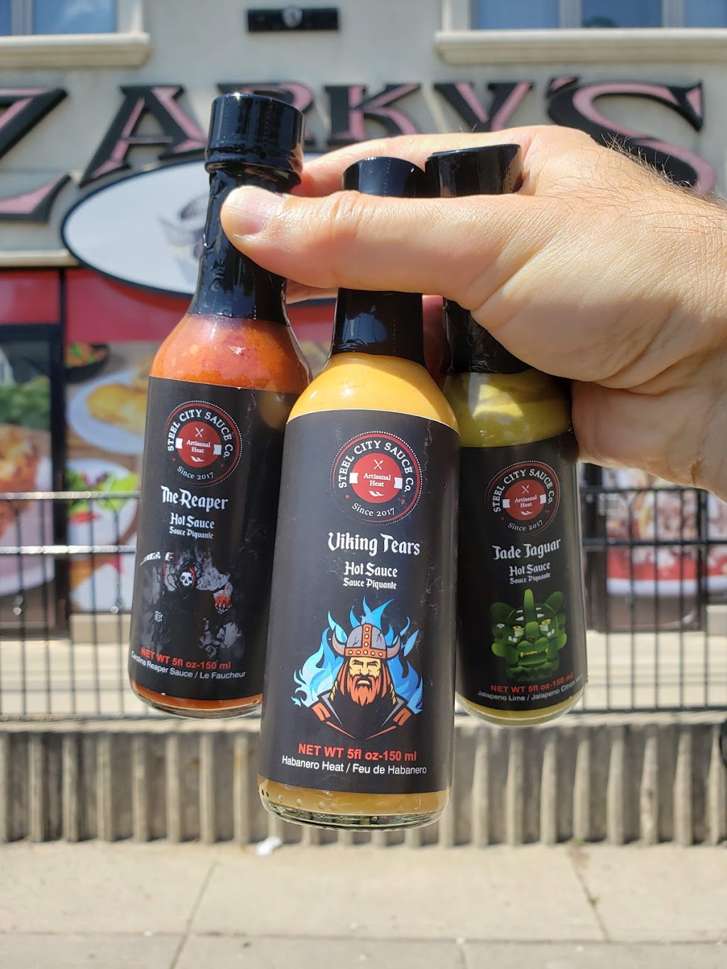 Zarkys Fine Foods Ltd | 264 Dundurn St S, Hamilton, ON L8P 4K9, Canada | Phone: (905) 525-6664