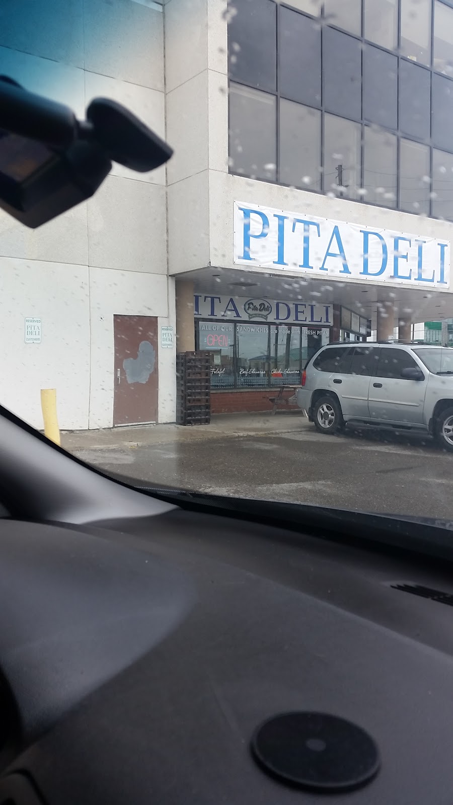 Pita Deli | 1600 Champlain Ave, Whitby, ON L1N 9Y9, Canada | Phone: (905) 725-8152