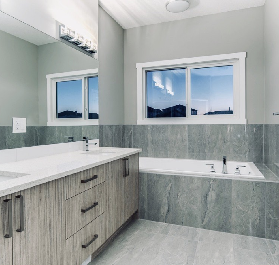 Heart & Sold, REALTORS, RE/MAX Real Estate (Central) | 2411 4 St NW, Calgary, AB T2M 2Z8, Canada | Phone: (403) 990-4962