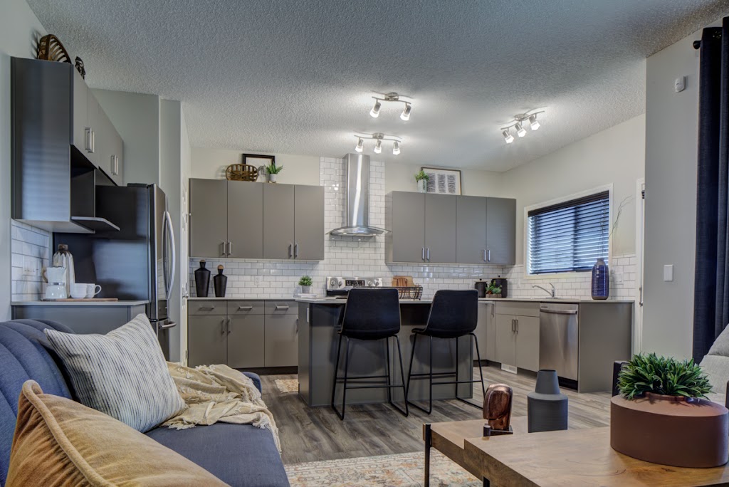 Cy Becker Show Home | Sterling Homes Edmonton | 3203 93 St NW, Edmonton, AB T5Y 4B1, Canada | Phone: (780) 800-7594