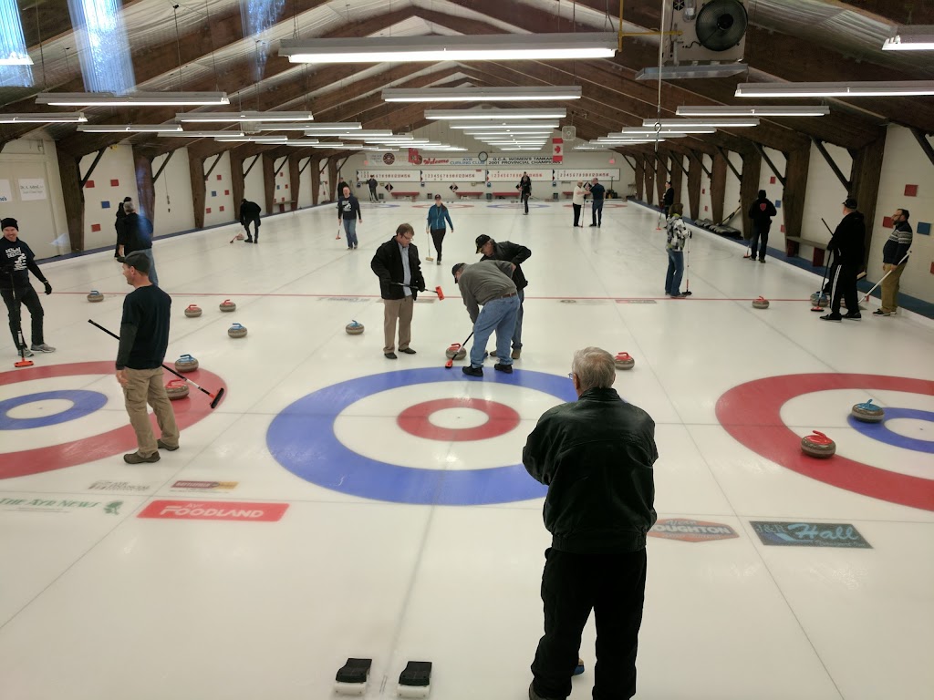 Ayr Curling Club | 210 Northumberland St, Ayr, ON N0B 1E0, Canada | Phone: (519) 632-7465