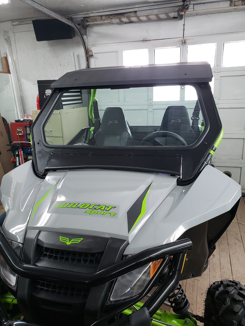 Shediac Glass & Maintenance | 48 Brydges St, Pointe-du-Chêne, NB E4P 3Y9, Canada | Phone: (506) 871-3807