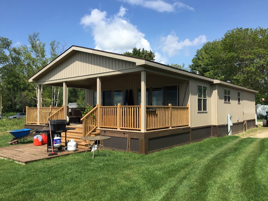 McClintocks Trailer Resort | 43 McClintock Dr, Cambridge, ON N3C 2V4, Canada | Phone: (519) 658-9661
