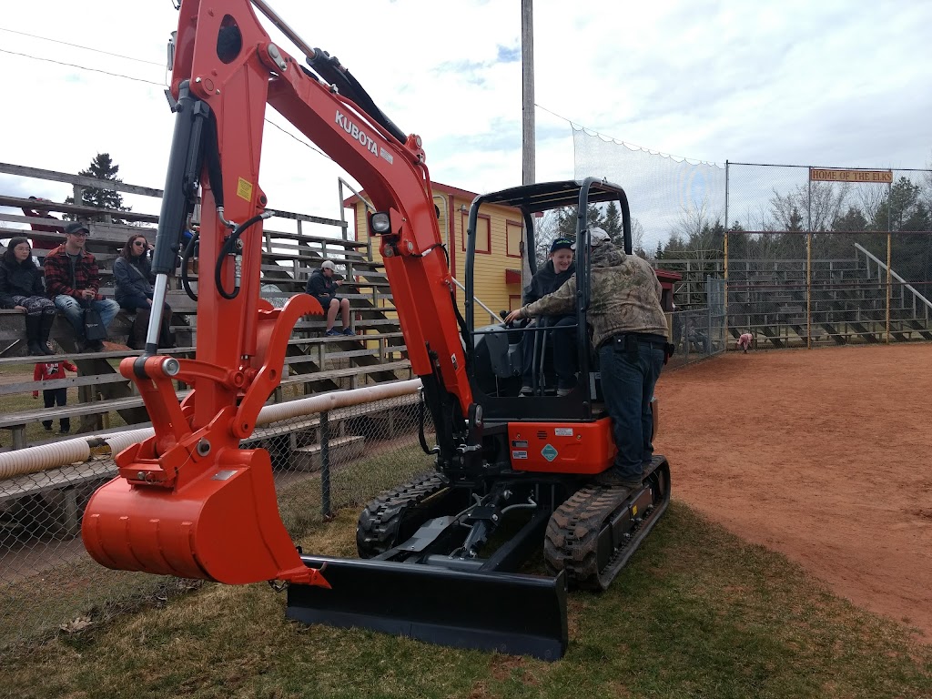 Don Henderson Memorial Sportsplex | 55 Carter Rd, Brookfield, NS B0N 1C0, Canada | Phone: (902) 673-2063