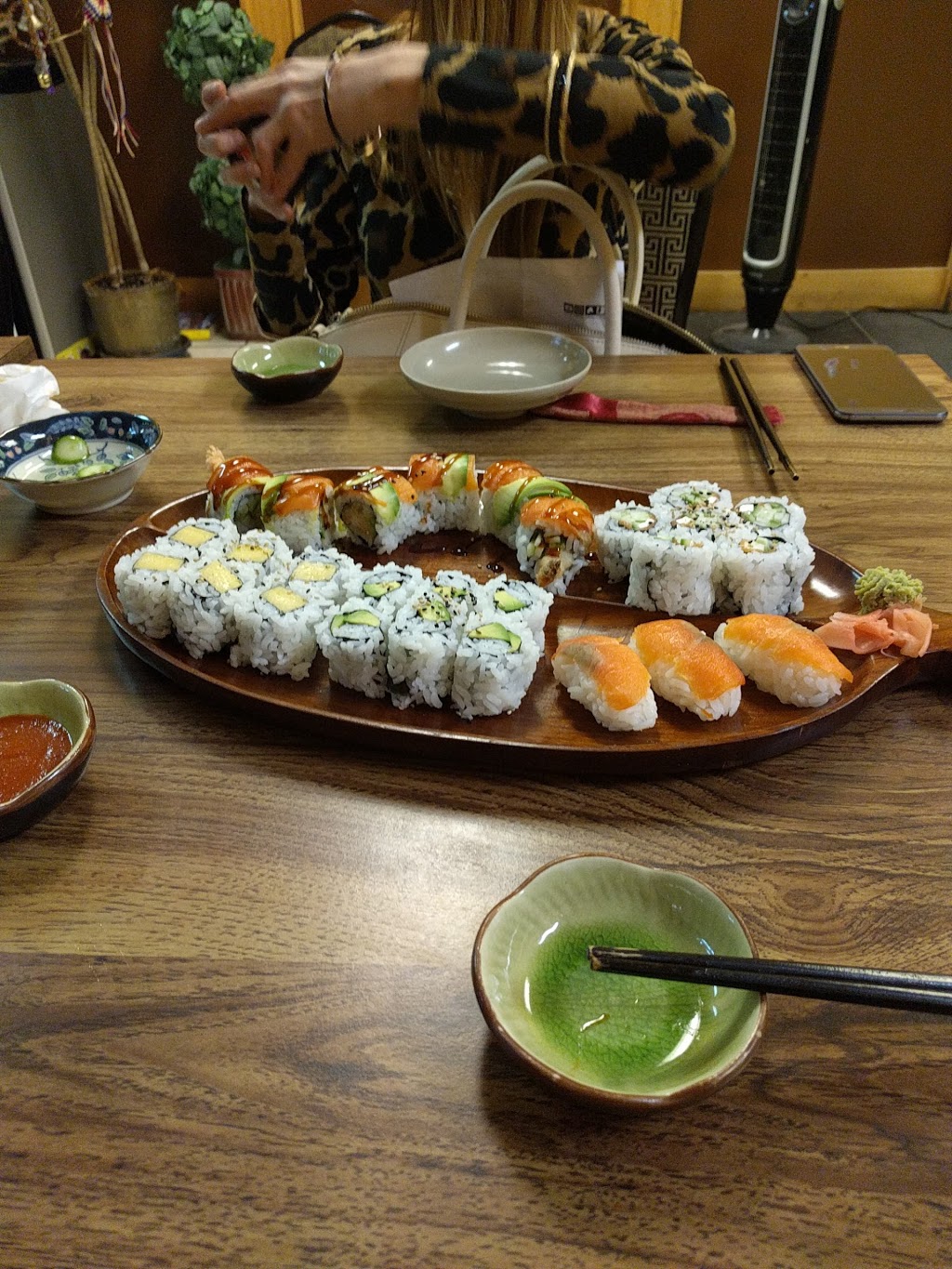 Sushi Ro | 6500 Roblin Blvd, Winnipeg, MB R3R 3P9, Canada | Phone: (204) 421-9120