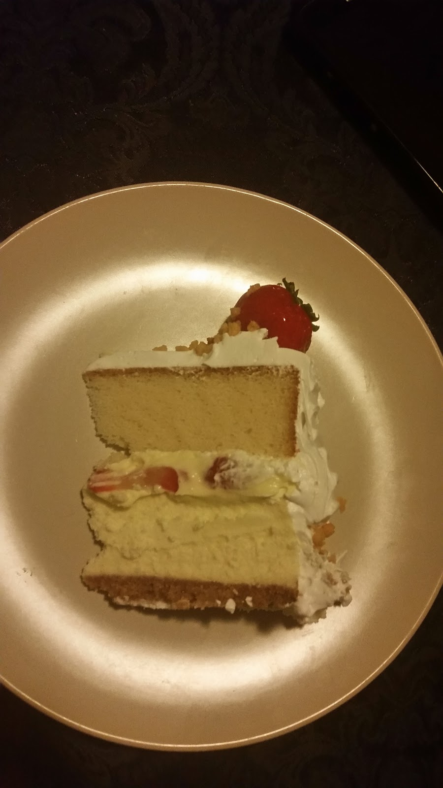 La Casa Dolce Bakery & Cafe | 755 Queensway E Unit 101, Mississauga, ON L4Y 4C5, Canada | Phone: (905) 896-2253