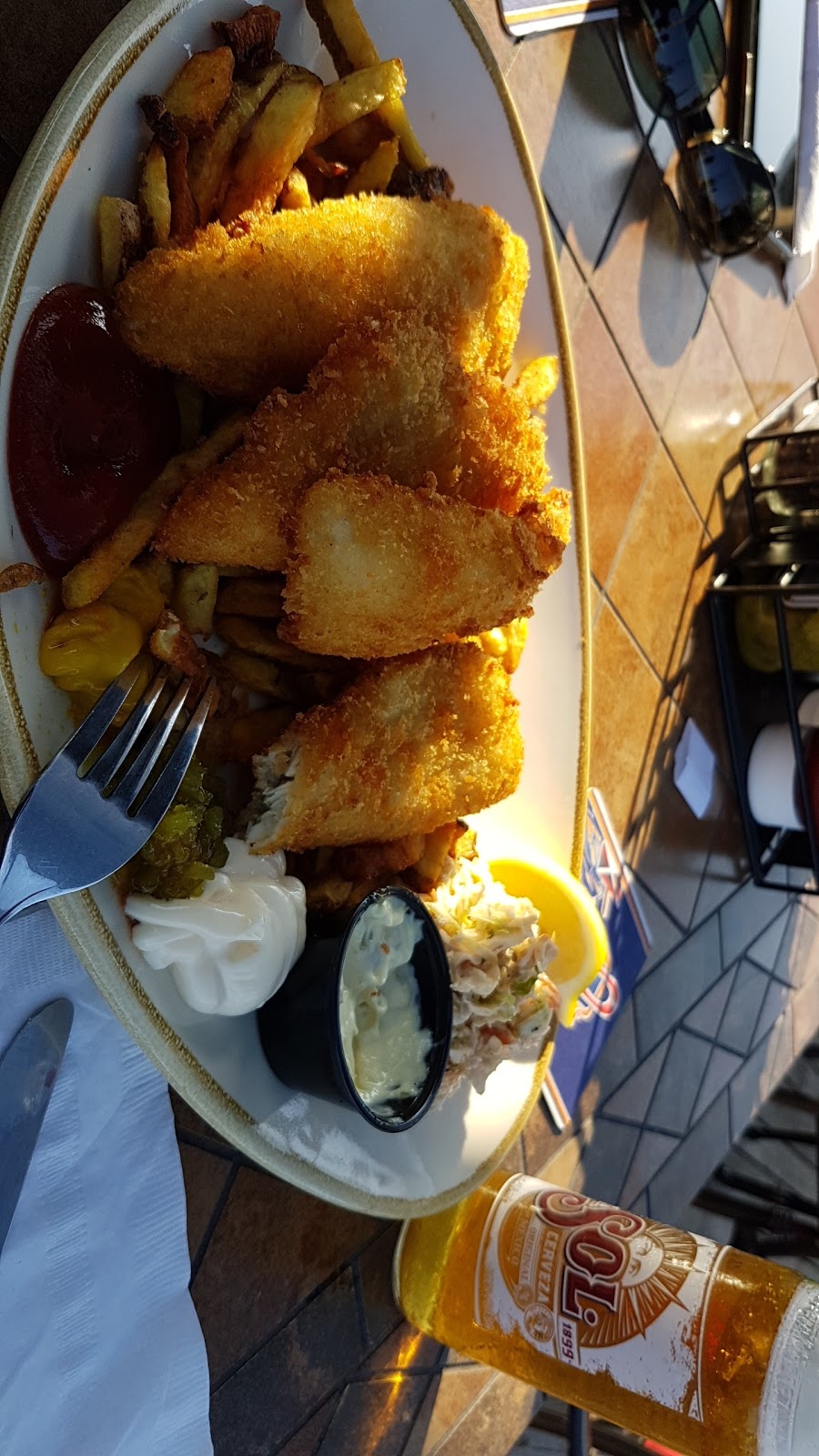 The Jetty Bar and Grill | 236 Ordnance Dr, Turkey Point, ON N0E 1T0, Canada | Phone: (519) 428-2121