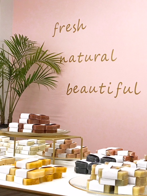 Hollyberry Soaps | 4105 101 Sunset Dr, Cochrane, AB T4C 0W7, Canada | Phone: (403) 771-5464