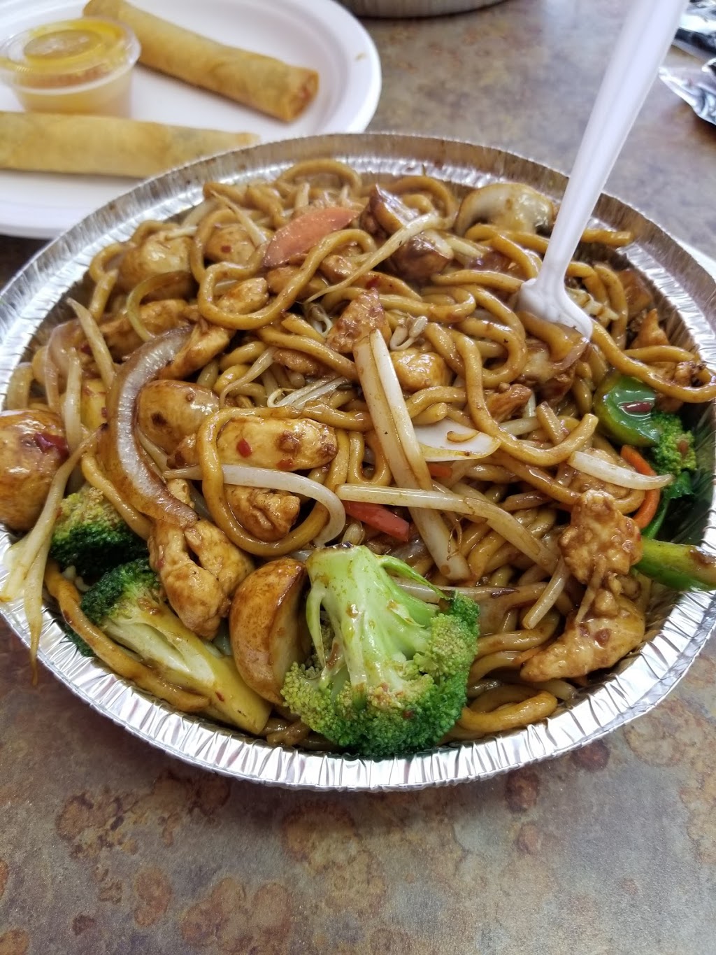Lins Takeout Restaurant | 1785 N Main St, Westville, NS B0K 2A0, Canada | Phone: (902) 396-1486