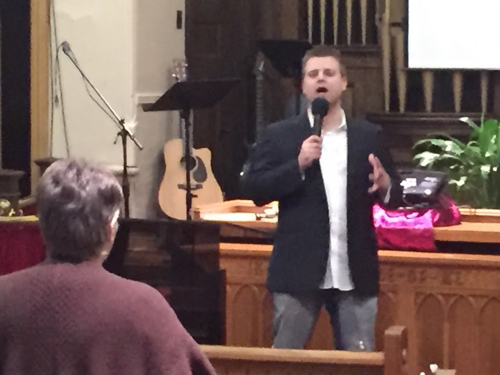 Eglise Vivante de Christ | 75 15e Avenue, Lachine, QC H8S 3L7, Canada | Phone: (514) 634-1555