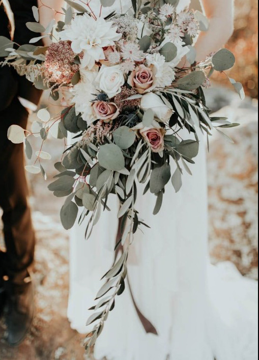 Flower Fusion & Flower Jug | 230-1221 Canyon Meadows Dr SE, Calgary, AB T2E 0P4, Canada | Phone: (403) 262-4752