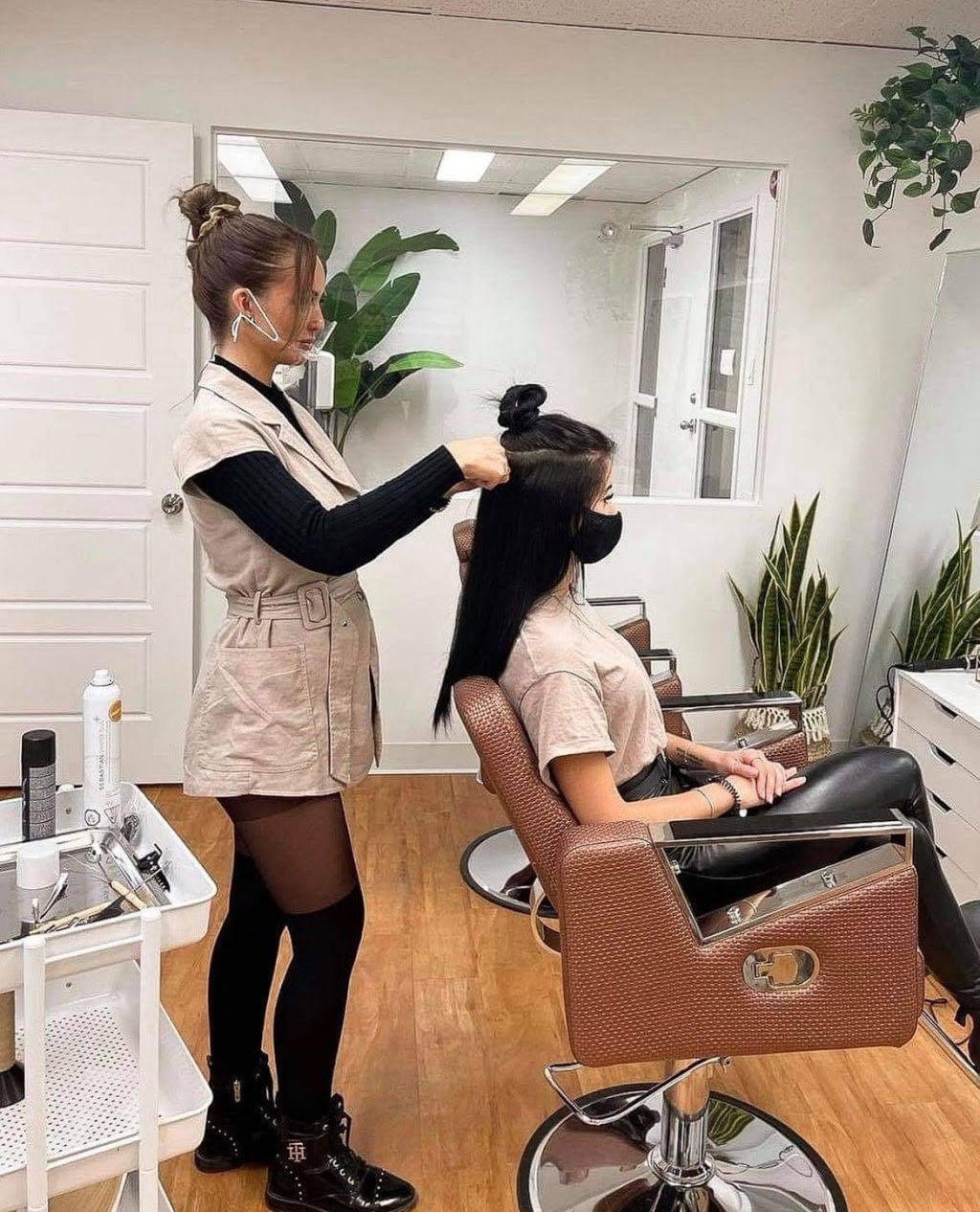 La Boussole | Salon de coiffure à Saint-Jean-sur-Richelieu | hair care | 900 Bd du Séminaire N, Saint-Jean-sur-Richelieu, QC J3A 1B5, Canada | 4503497373 OR +1 450-349-7373
