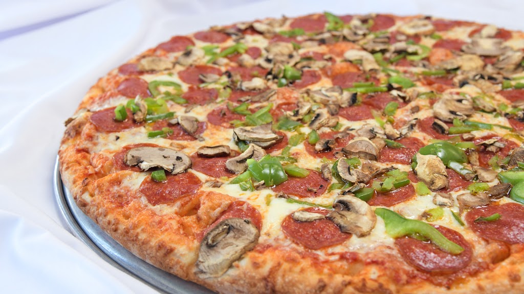 Oak Ridges Pizza House | 13071 Yonge St #26, Richmond Hill, ON L4E 1A8, Canada | Phone: (905) 773-9442