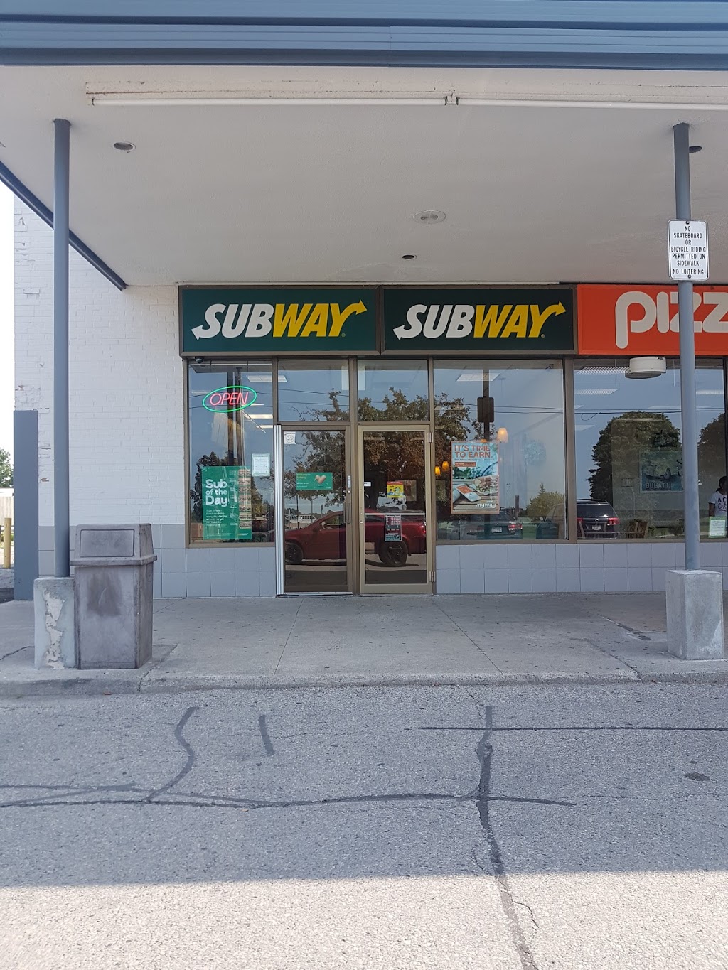 Subway | 500 Rossland Rd W, Oshawa, ON L1J 3H2, Canada | Phone: (905) 448-0600