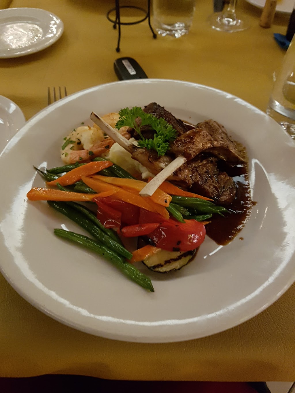 Speekezzies Cafe & Wine Bar | 415 Fairview Dr, Brantford, ON N3R 6M7, Canada | Phone: (519) 757-0621