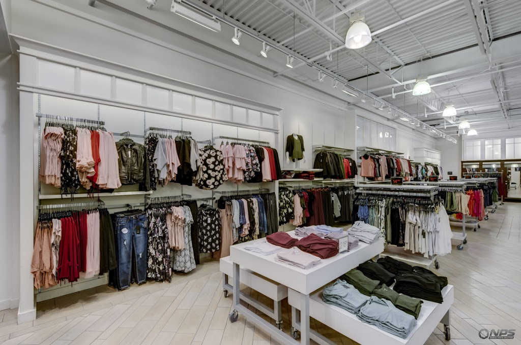 Suzy Shier | 805 Boulevard Frontenac E Unit #017, Thetford Mines, QC G6G 6L5, Canada | Phone: (418) 338-3587