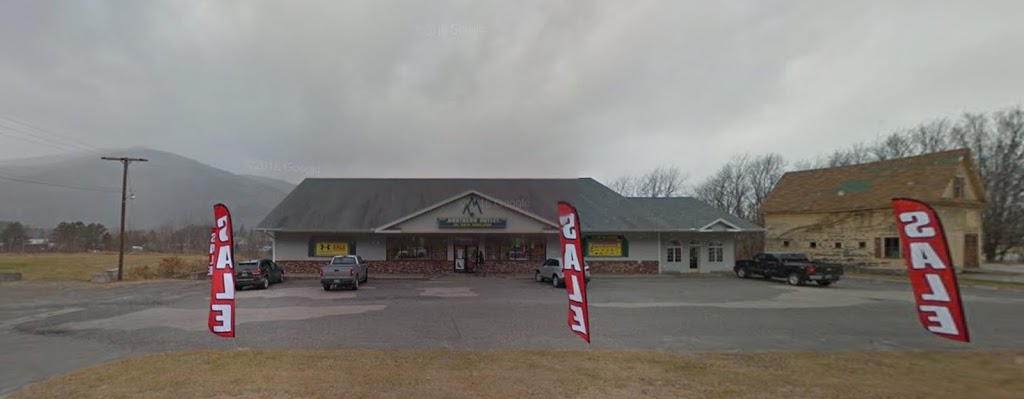 Northern Outlet of New England | 3060, 61 Main St, Colebrook, NH 03576, USA | Phone: (603) 237-8544