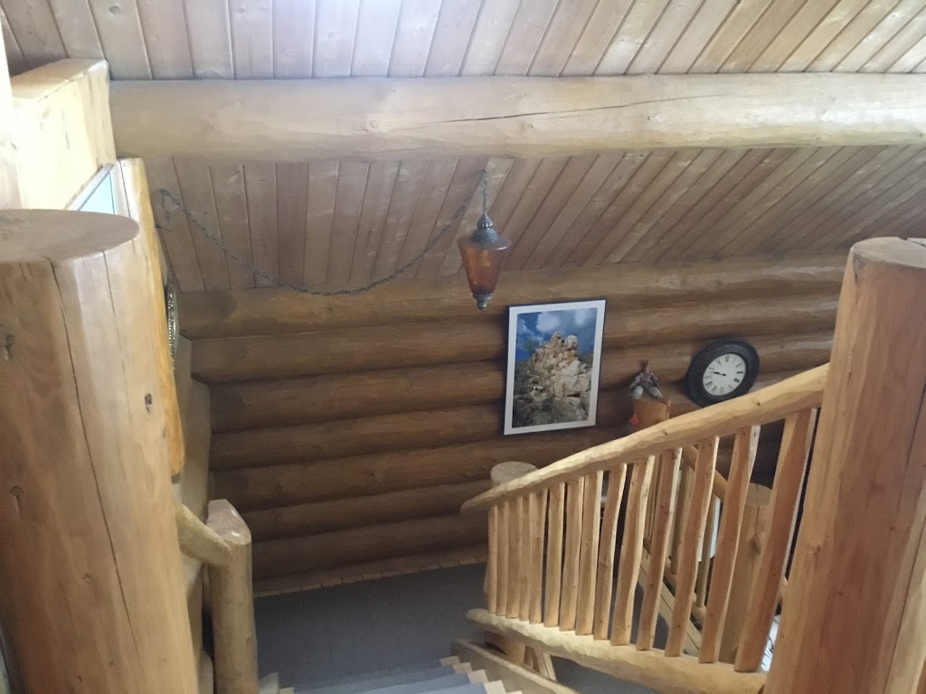 Billabong Lodge | 14942 Parkwood St, Hope, BC V0X 1L5, Canada | Phone: (604) 676-1826