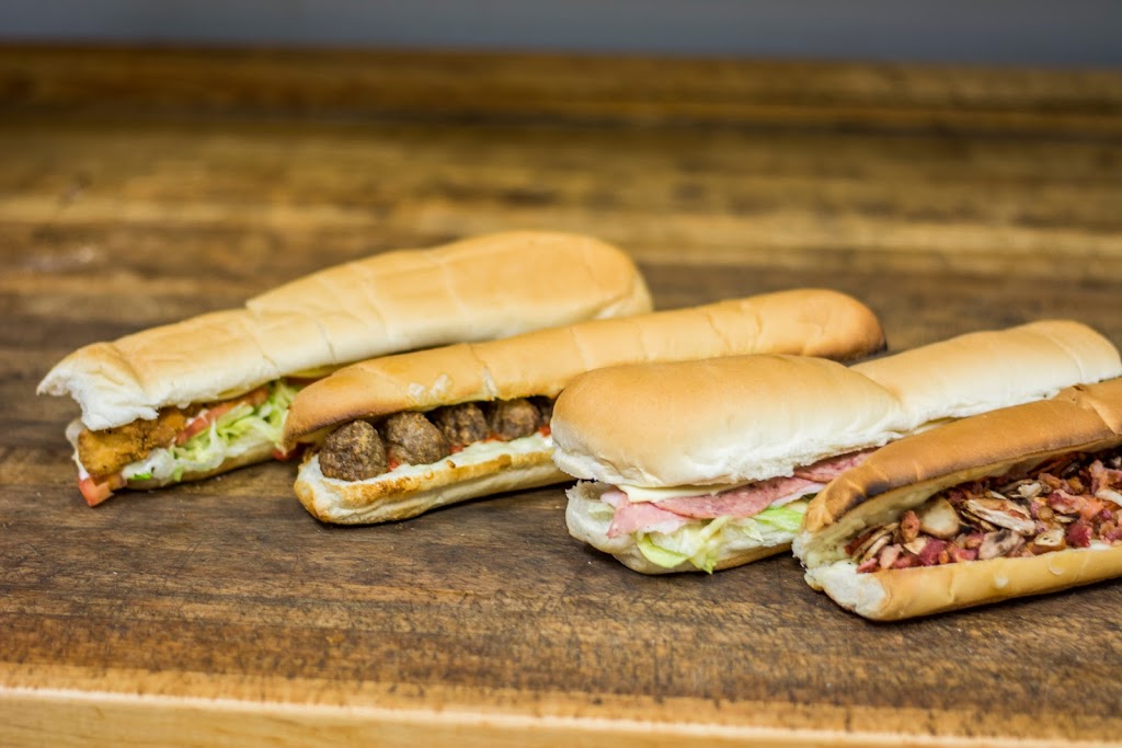 Andys Legendary Pizza | 10 Metcalfe St W, Strathroy, ON N7G 3Z1, Canada | Phone: (519) 245-2525