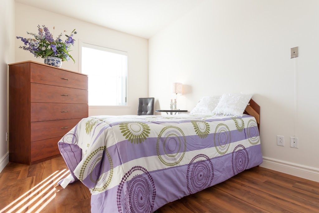 Résidence Les Jardins Du Couvent | 425 Rue Claude-De Ramezay, Marieville, QC J3M 1J6, Canada | Phone: (450) 460-3141