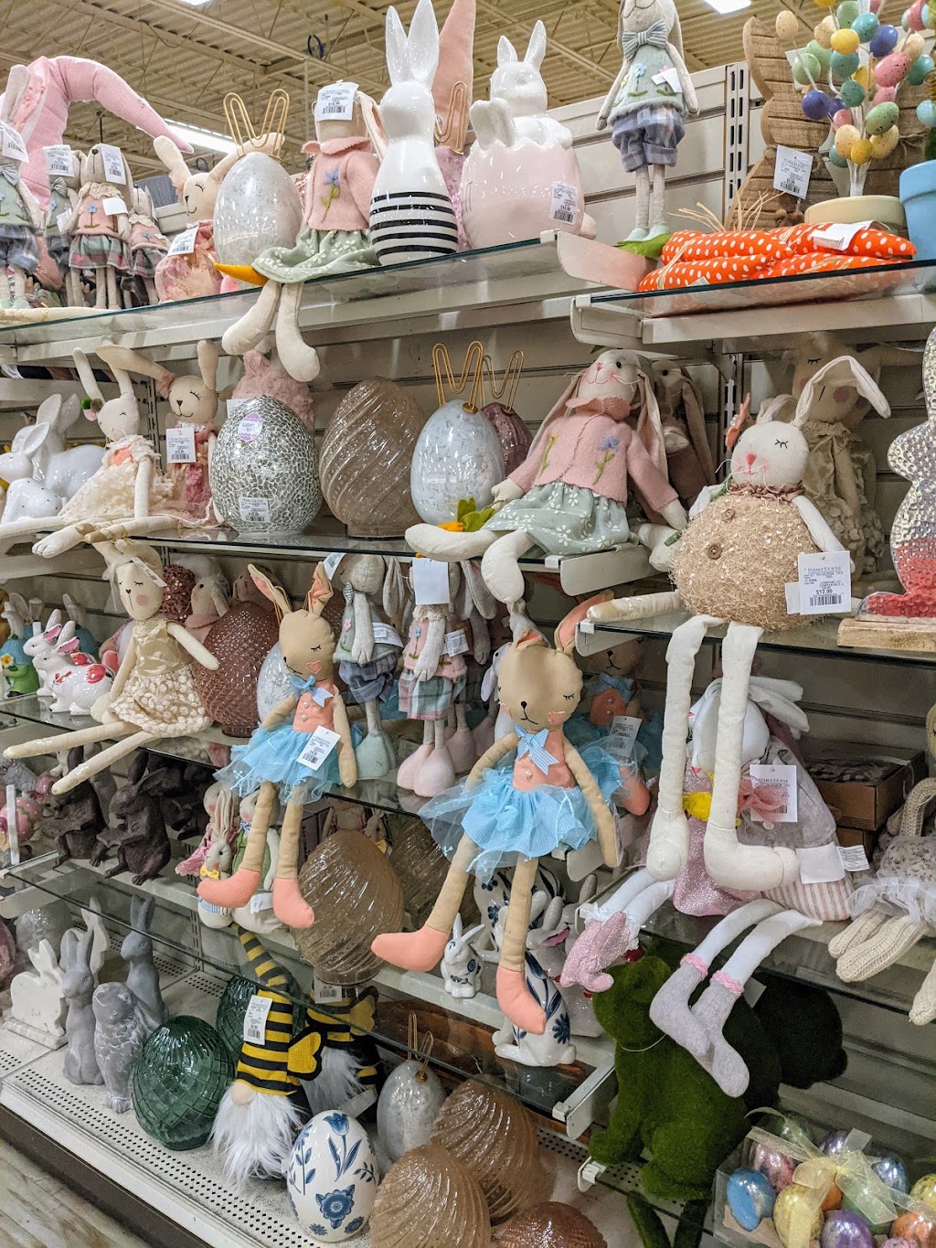 HomeSense | 4141 Dixie Road At, Burnhamthorpe Rd E, Mississauga, ON L4W 1V5, Canada | Phone: (905) 602-1742