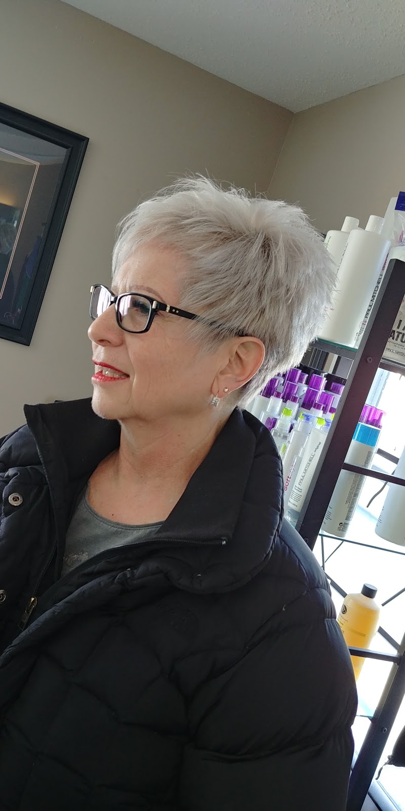 BobbiPinz hair and lash studio | 2133 20 Ave, Bowden, AB T0M 0K0, Canada | Phone: (403) 224-2005