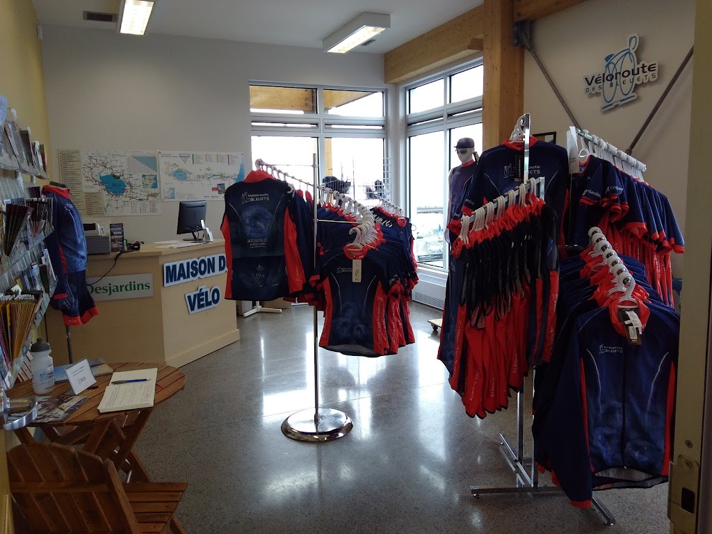 Maison Du Velo | 854 Rue Arthur, Roberval, QC G8H 2M7, Canada | Phone: (418) 719-0653