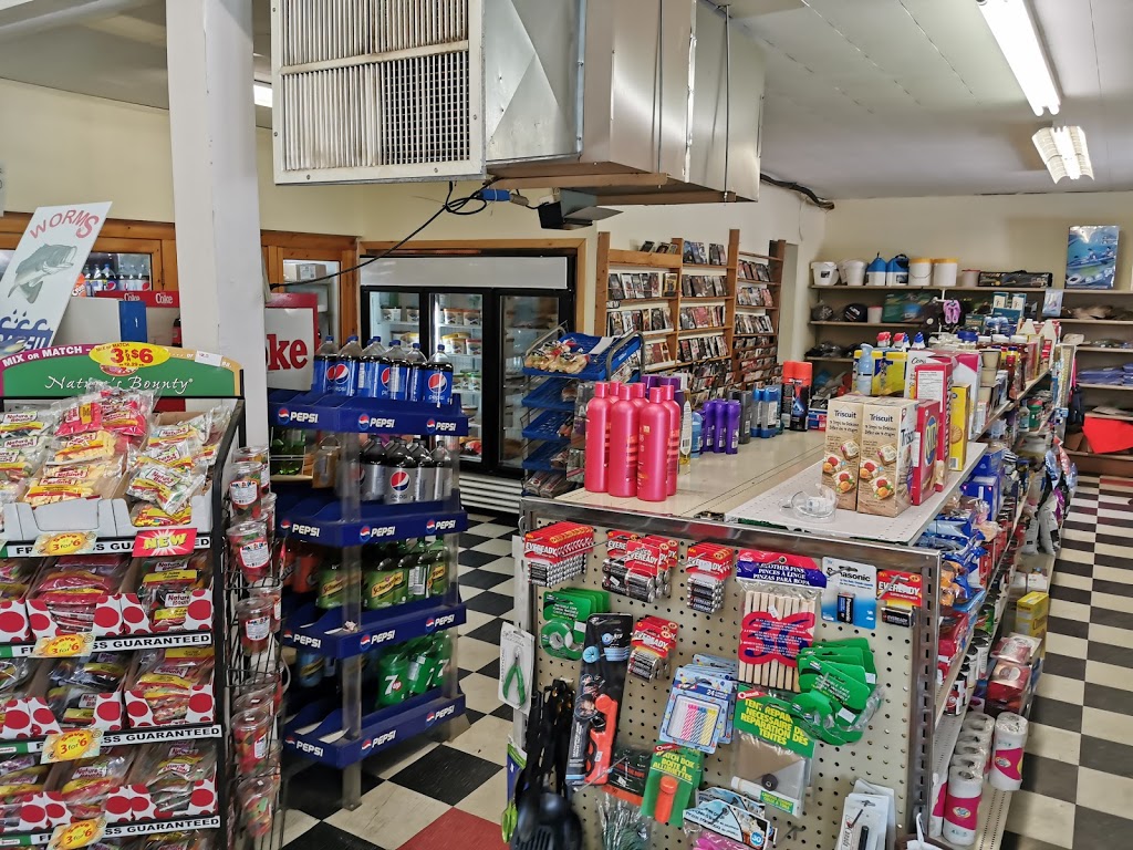 Grands General Store | 14222 ON-41, Cloyne, ON K0H 1K0, Canada | Phone: (613) 336-2500