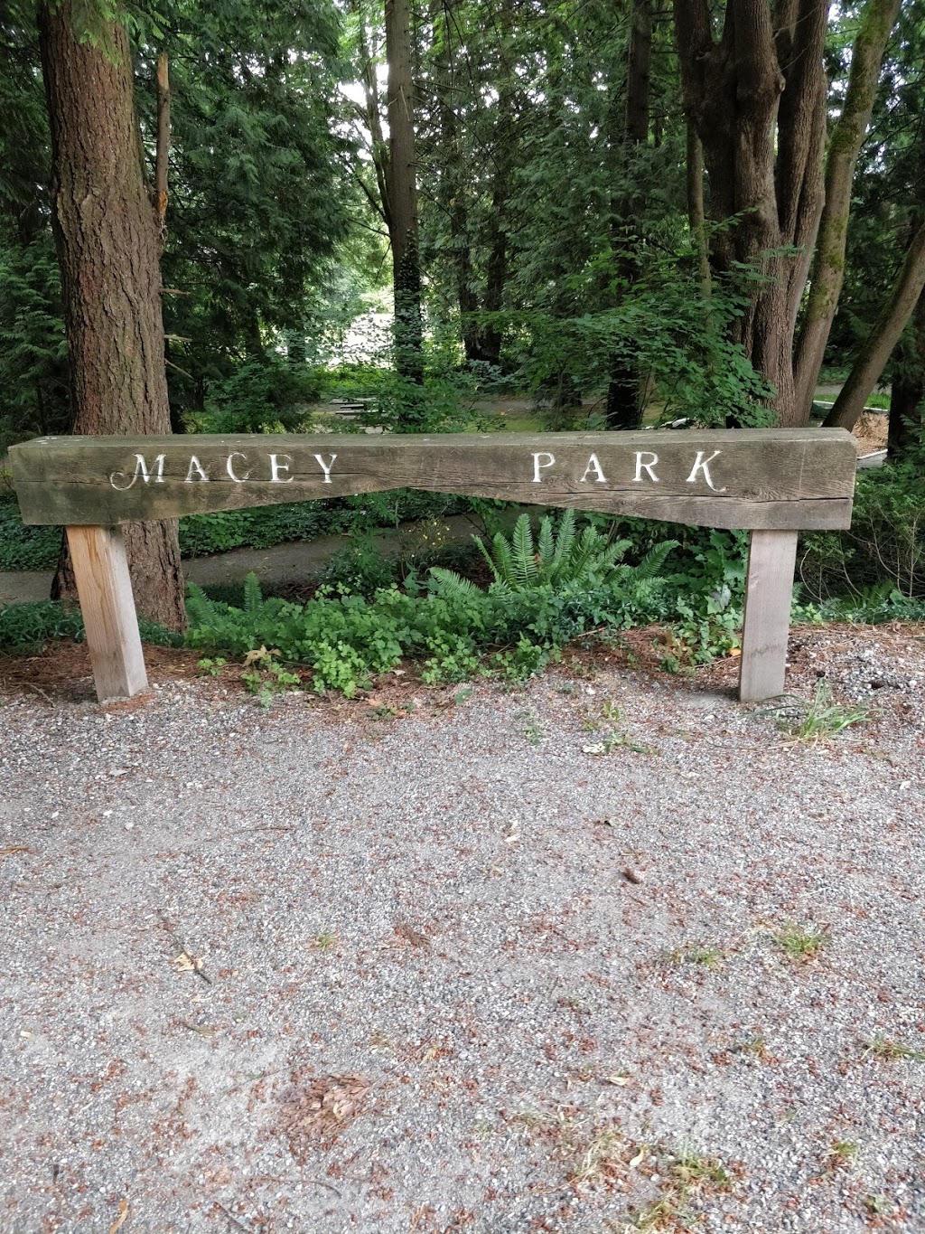 Macey Park | Burnaby, BC V5G 3Z6, Canada