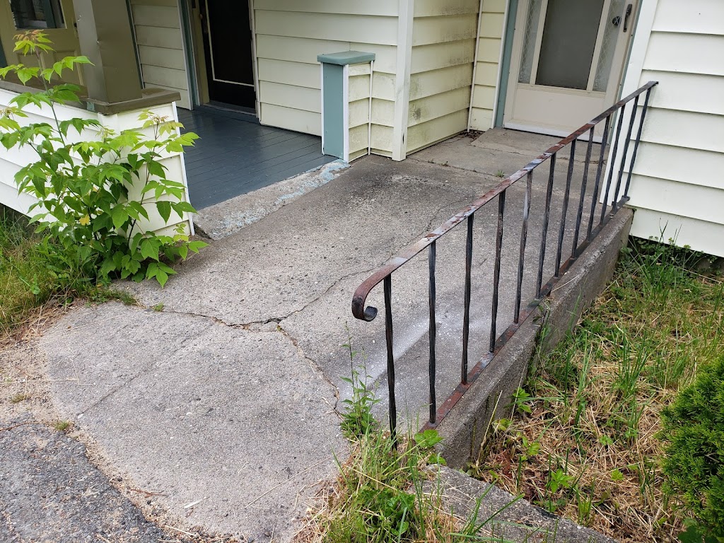 Villa Bayview | 1 Dexter Ave, Brooklyn, NS B0J 1H0, Canada | Phone: (647) 768-1130
