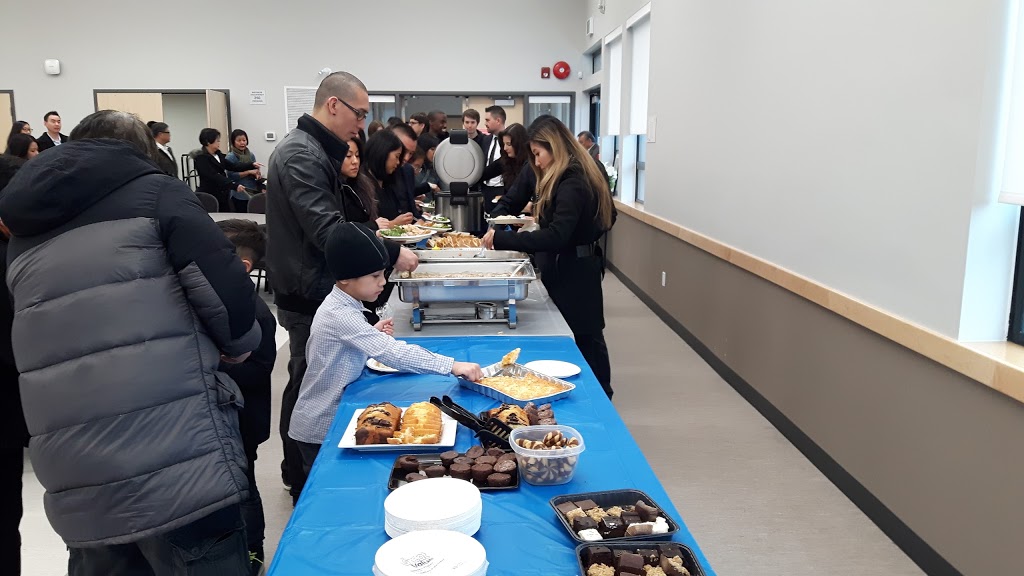 St Lukes Catholic Church | 20285 Dewdney Trunk Rd, Maple Ridge, BC V2X 3C9, Canada | Phone: (604) 465-5383