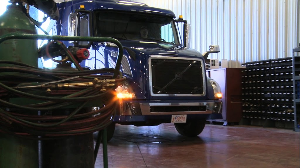 Gateway Trailer Repairs Ltd. | 14203 157 Ave NW, Edmonton, AB T6V 0K8, Canada | Phone: (780) 451-3343